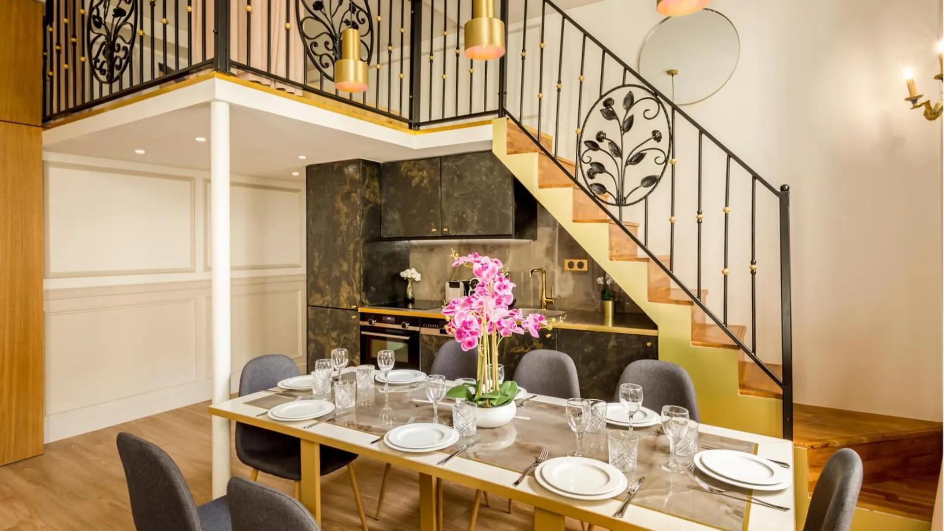 Merveil - Luxury Suite -Champselysees- Florentin I Paříž 0*,  Francie