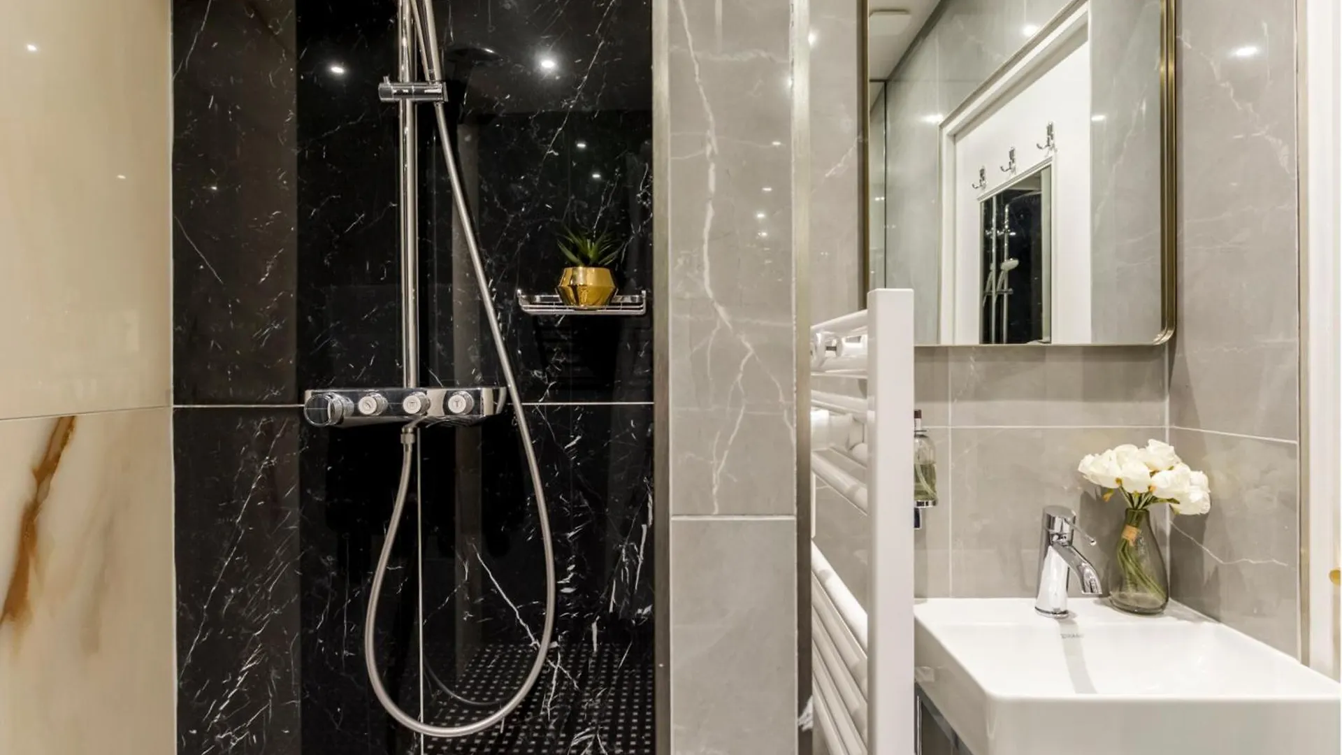 Apartmán Merveil - Luxury Suite -Champselysees- Florentin I Paříž